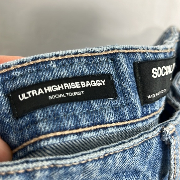 Social Tourist Ultra High Rise Straight Leg Jeans w/ Side Snap Buttons - Picture 8 of 8